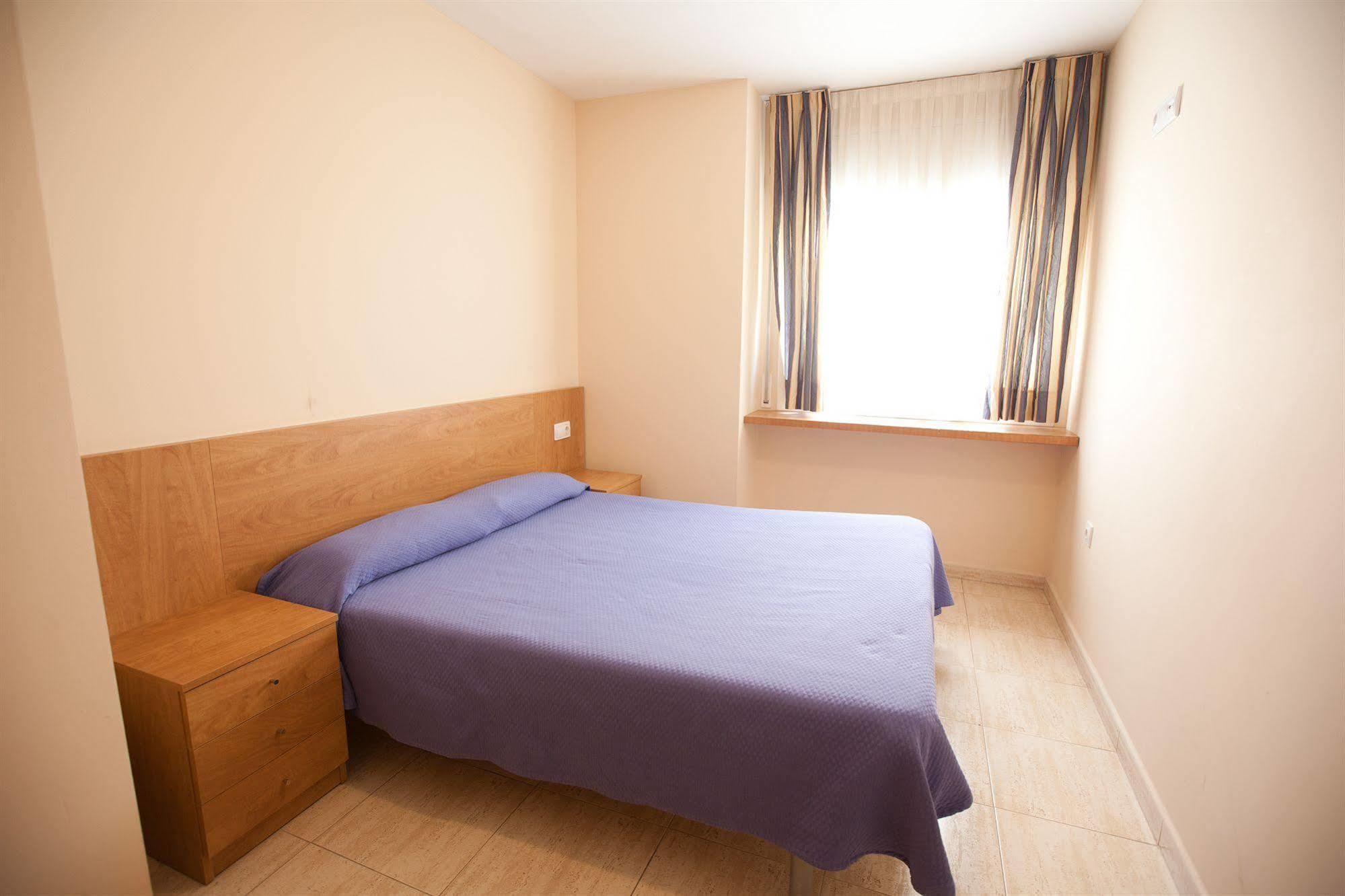 Apartaments Costamar Calafell Habitación foto